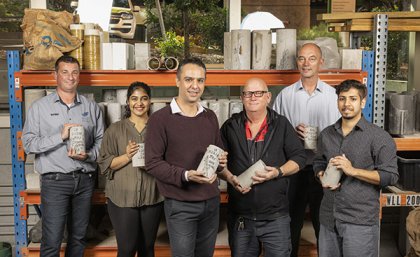 (L-R) GCP Applied Techologies' Niki Jackson, Masters student Sai Manaswi Reddy Basireddy, Dr Mehdi Serati, UQ's Shane Walker, Aurecon's Dr Harry Asche, Masters student Gautam Malgotra in the UQ laboratory